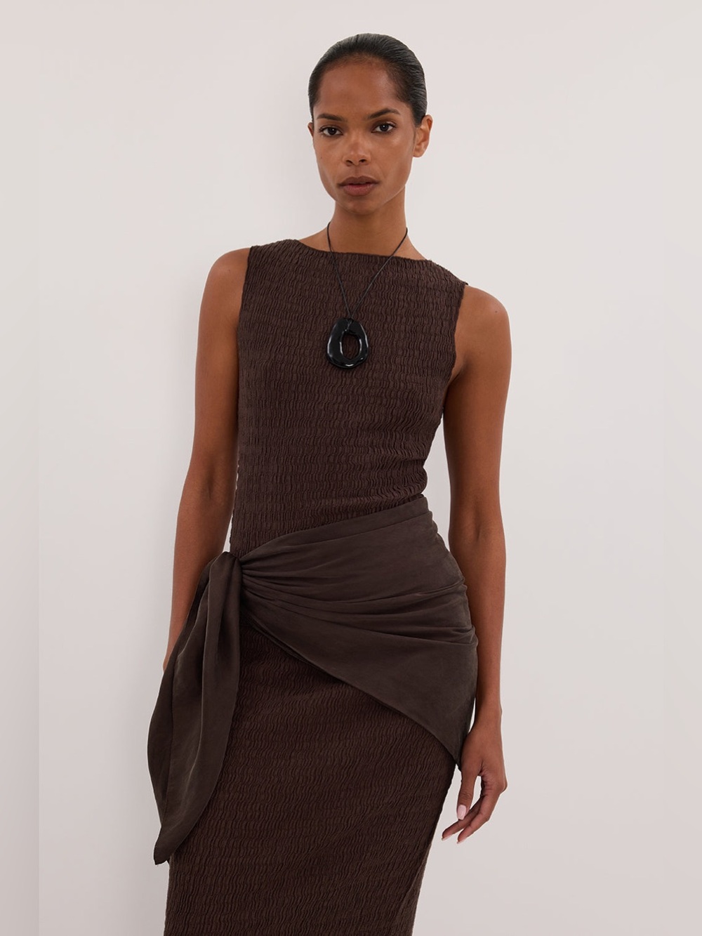 dissh Melissa chocolate sleeveless knit top - size s - Picture 2 of 5